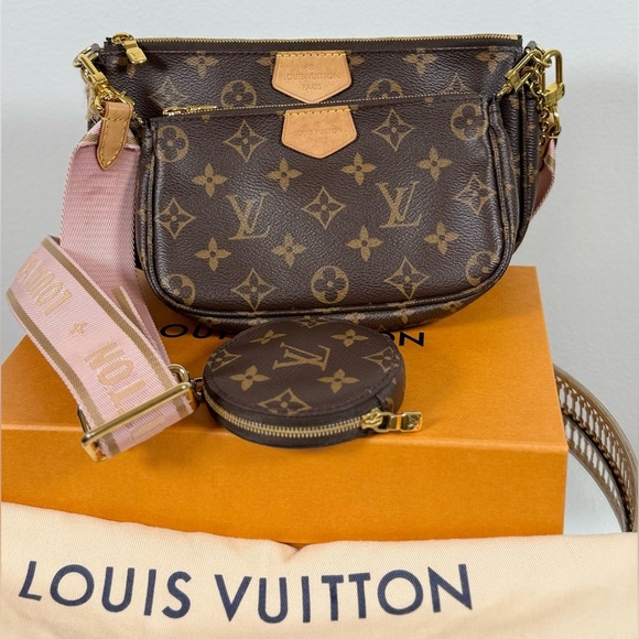* SOLD SOMEWHERE ELSE* Louis Vuitton Multi Pochette Accessoires with Pink straps - Picture 1 of 16